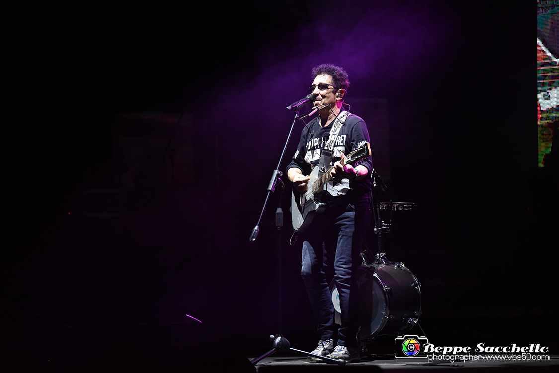 VBS_4014 - Concerto Edoardo Bennato - Peter Pan Rock 'n' Roll Tour.jpg